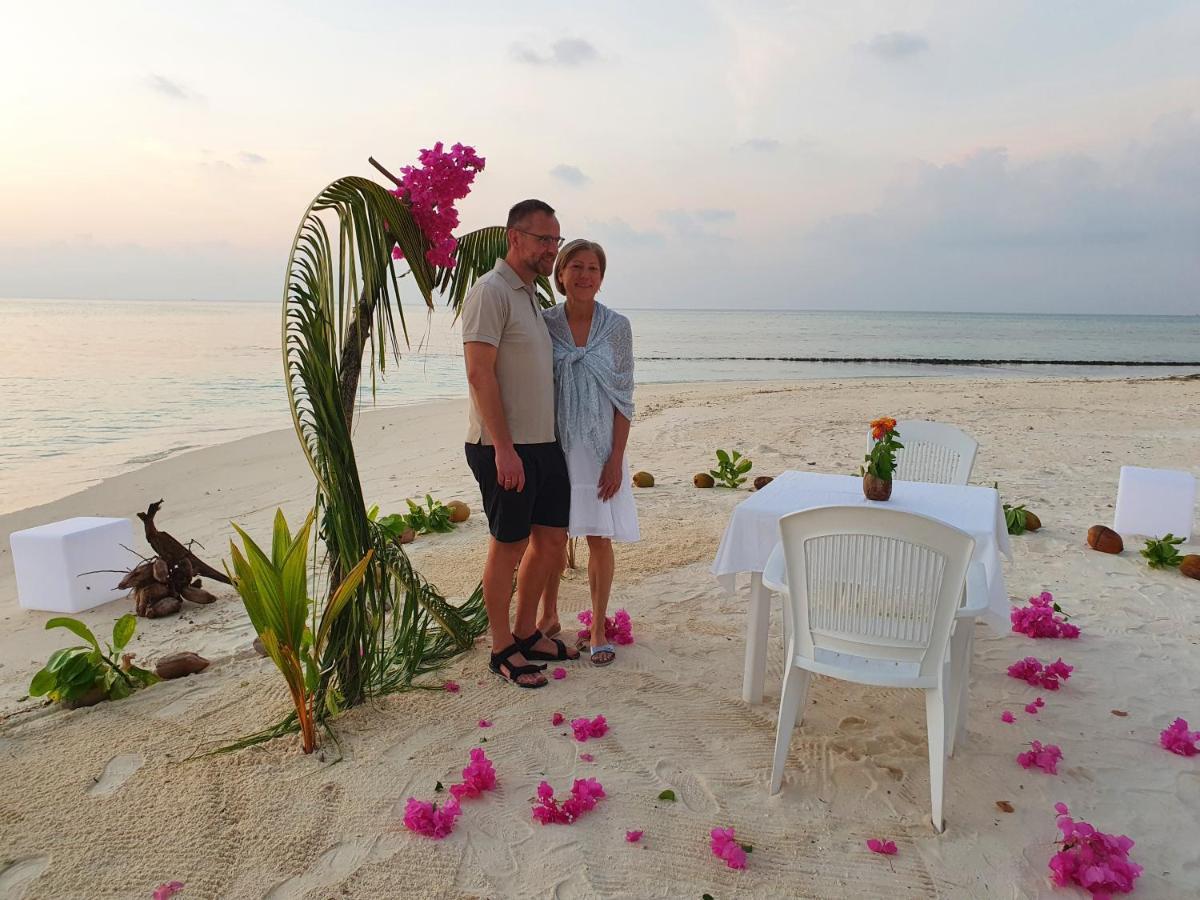 Island Life Maldives Retreat & Spa Magoodhoo Εξωτερικό φωτογραφία