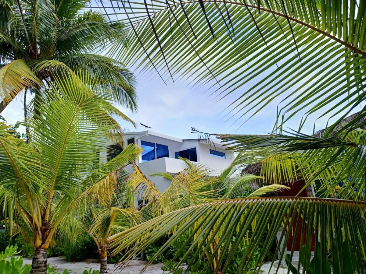 Island Life Maldives Retreat & Spa Magoodhoo Εξωτερικό φωτογραφία